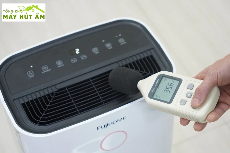 máy hút ẩm fujihome dh12w-hepa